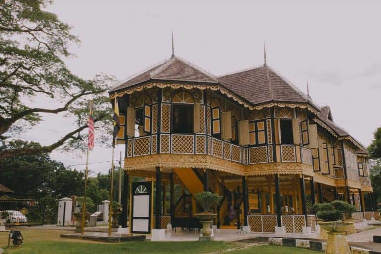 ISTANA-KENANGAN-1